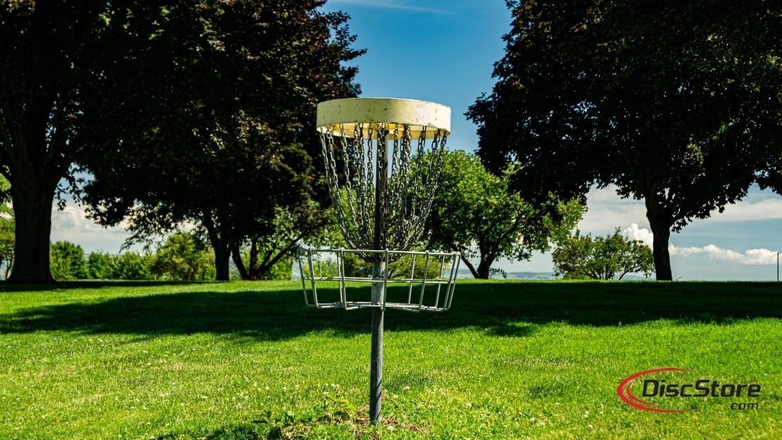 Thoughtful Thursday: Practice short putts on Disc Golf Course